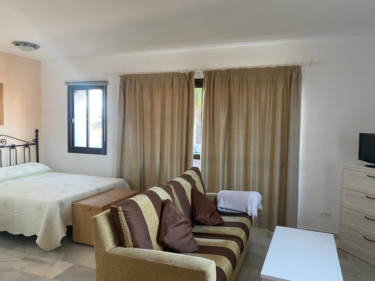 Estudio Duquesa Golf Sierra Y Mar Manilva Ngoại thất bức ảnh